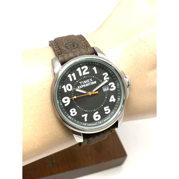 Timex Men's Watch T44921 Expedition Quartz Indiglo Black Dial Brown Leather 40mm - Picture 11 of 14